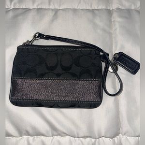 Coach wristlet. Black/Metallic Good condition SF/PF Home